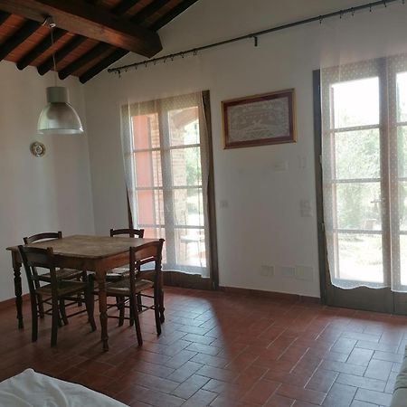 Agriturismo Borgo Stella Montespertoli Bagian luar foto